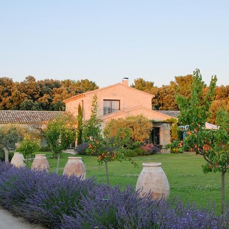 Mas Notre Dame Bed and Breakfast Eygalières Exterior foto